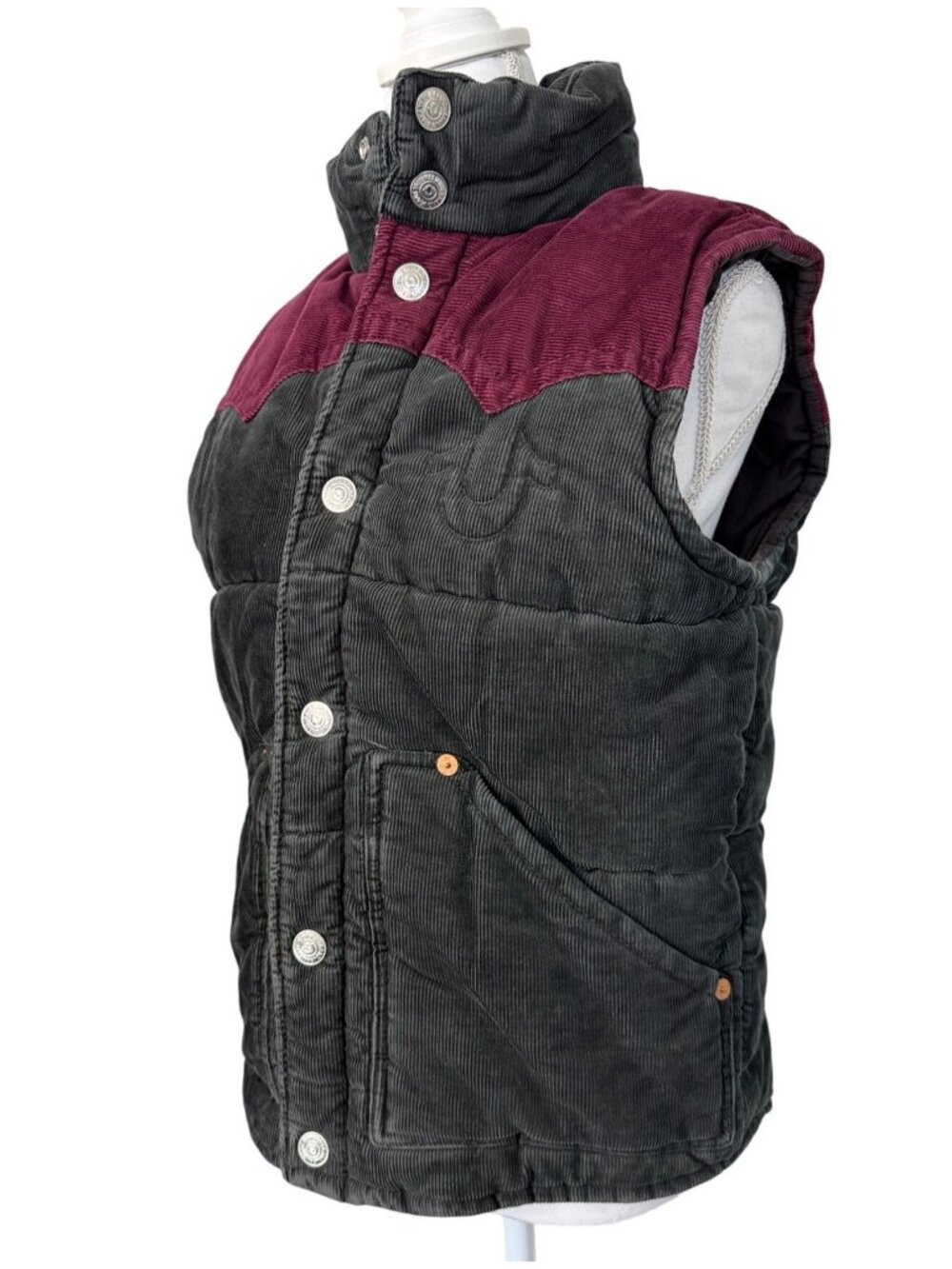 True Religion Corduroy Puffer Vest Burgundy Gray Mens M Snap Retro Western